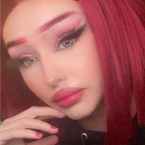 Meet your Posher, Vanessa